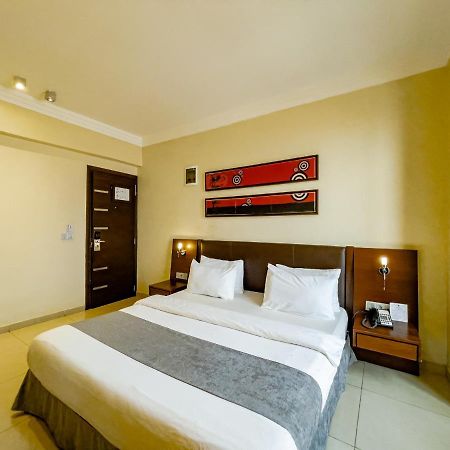 The Avenue Suites Lagos Bagian luar foto