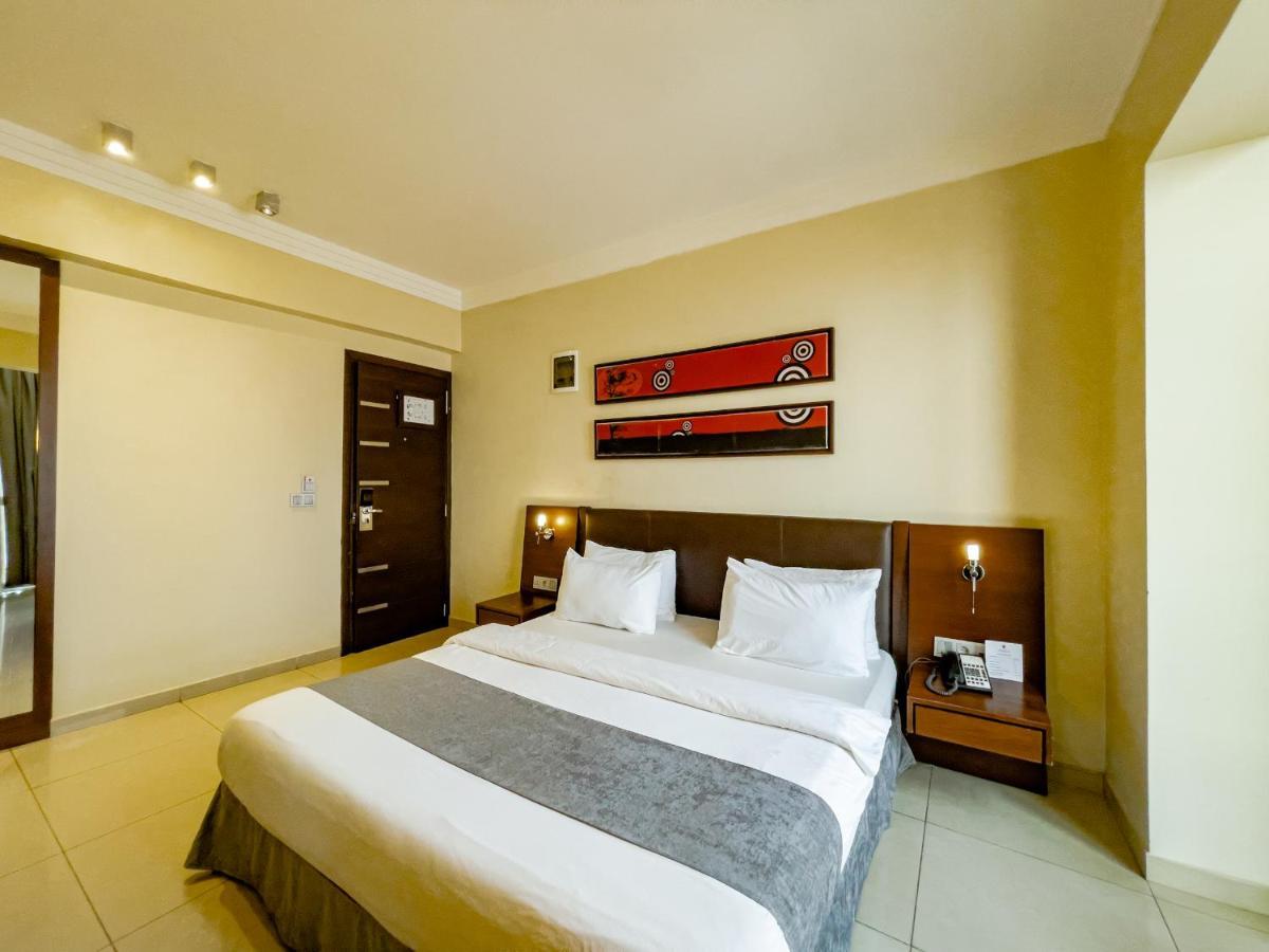 The Avenue Suites Lagos Bagian luar foto