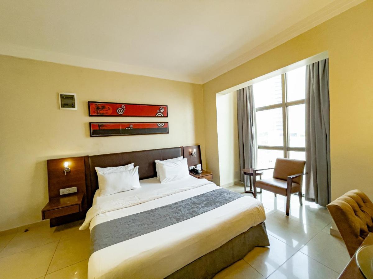 The Avenue Suites Lagos Bagian luar foto